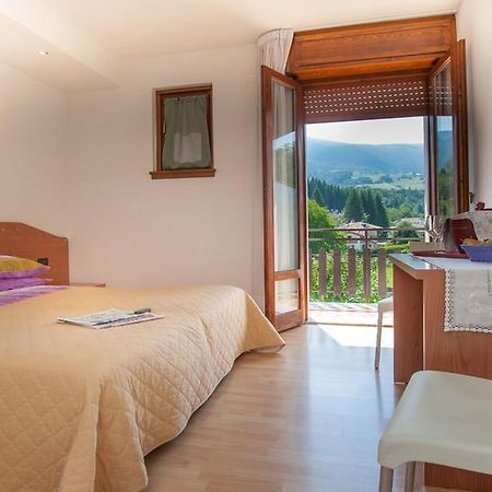 Albergo Sayonara Comano Terme Eksteriør bilde