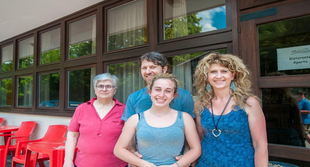 Albergo Sayonara Comano Terme Eksteriør bilde