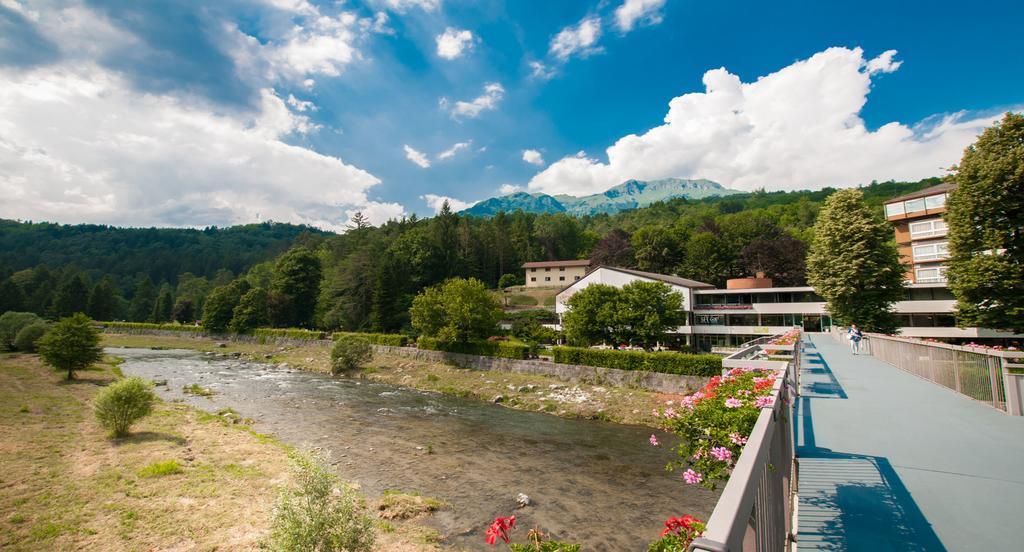 Albergo Sayonara Comano Terme Eksteriør bilde